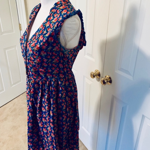 🌹 Spring Rose Mini-Dress - Picture 4 of 6